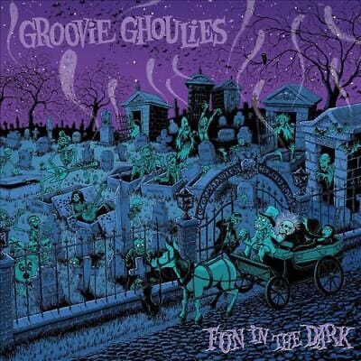 Groovie Ghoulies - Fun In The Dark